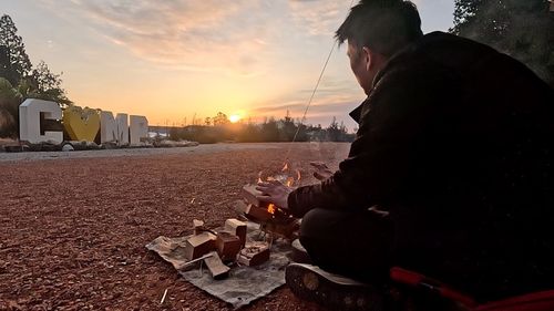 薪割りが楽しいキャンプ 俺たちのキャンプ場 ソロキャンプ フリーサイト HOTさんのキャンプブログ CAMPiii（キャンピー） -キャンプ専用SNS キャンプのすべてがここに集まる-