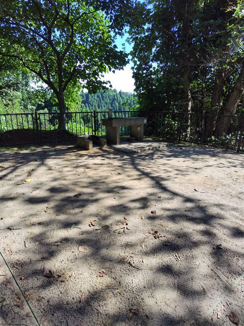 森林浴でボーっとするキャンプ うまみち森林公園 ソロキャンプ 区画サイト セツさんのキャンプブログ CAMPiii(キャンピー) -キャンプ専用SNS キャンプのすべてがここに集まる-