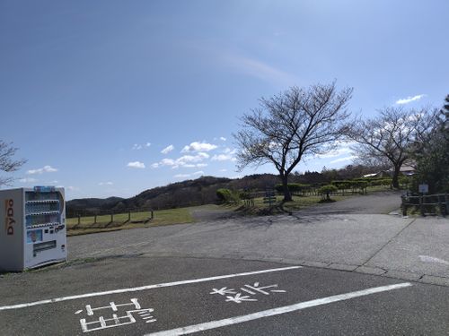 暴風キャンプ 和島オートキャンプ場 ファミリーキャンプ 区画サイト オートサイト セツさんのキャンプブログ CAMPiii（キャンピー） -キャンプ専用SNS キャンプのすべてがここに集まる-