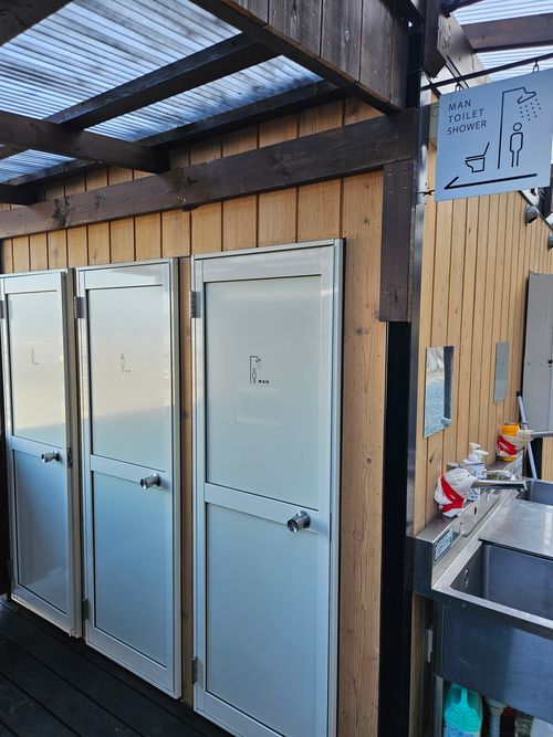 スパイシーカレーチキン (標高520m)(オートサイト区画6000円) おそとのてらす 南アルプス ソロキャンプ 区画サイト オートサイト IZUIZUさんのキャンプブログ CAMPiii（キャンピー） -キャンプ専用SNS キャンプのすべてがここに集まる-