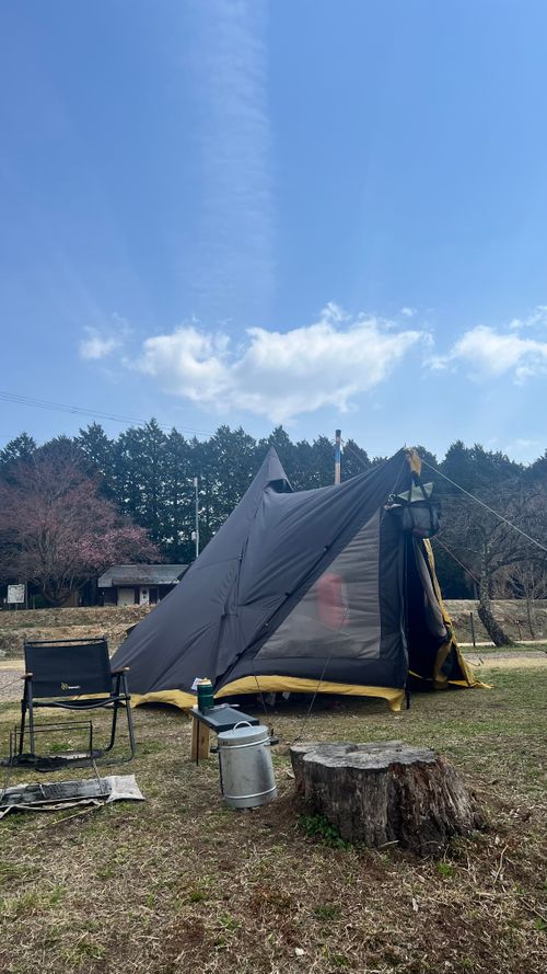 ご褒美キャンプ ① 千人塚公園キャンプ場 ソロキャンプ 区画サイト KABUTOさんのキャンプブログ CAMPiii（キャンピー） -キャンプ専用SNS キャンプのすべてがここに集まる-
