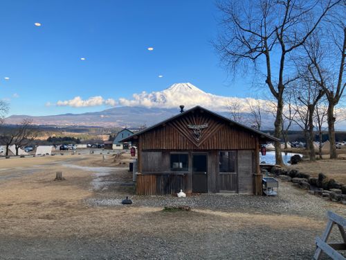 2026年スタート！！ ふもとっぱらキャンプ場 ソロキャンプ フリーサイト けんじさんのキャンプブログ CAMPiii（キャンピー） -キャンプ専用SNS キャンプのすべてがここに集まる-