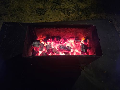 雲海キャンプ➃は雨☔ 花の駅せら オートキャンプ場 ソロキャンプ 区画サイト オートサイト 三代目とっしぃさんのキャンプブログ CAMPiii（キャンピー） -キャンプ専用SNS キャンプのすべてがここに集まる-