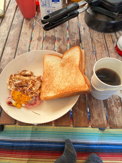2025年16回目、温泉巡りキャン😆 菰沢(こもさわ)公園 オートキャンプ場 ファミリーキャンプ 区画サイト オートサイト わいげさんのキャンプブログ CAMPiii（キャンピー） -キャンプ専用SNS キャンプのすべてがここに集まる-
