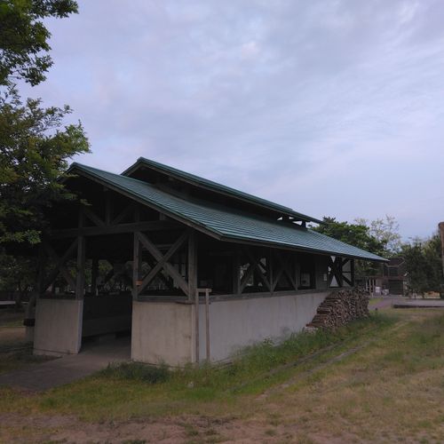 新潟遠征～車中泊＋海キャンデビュー戦～ 海辺の森キャンプ場 ソロキャンプ 区画サイト オートサイト キャンピングカー コペ to バモ△さんのキャンプブログ CAMPiii（キャンピー） -キャンプ専用SNS キャンプのすべてがここに集まる-