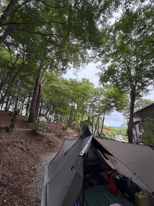 夏は避暑地でキャンプに限る 大川山キャンプ場 ソロキャンプ 区画サイト ゆうさんさんのキャンプブログ CAMPiii（キャンピー） -キャンプ専用SNS キャンプのすべてがここに集まる-