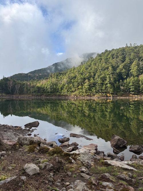 北八ヶ岳火山湖めぐり 双子池キャンプ場 ソロキャンプ フリーサイト シルバーズさんのキャンプブログ CAMPiii（キャンピー） -キャンプ専用SNS キャンプのすべてがここに集まる-