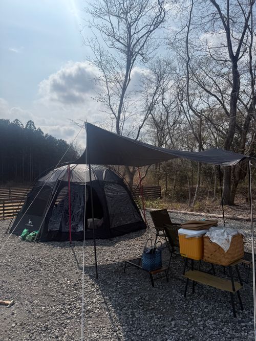 集中豪雨？ 富士山オートキャンプ場GENSHIJIN グループキャンプ 区画サイト オートサイト ちはみなさんのキャンプブログ CAMPiii（キャンピー） -キャンプ専用SNS キャンプのすべてがここに集まる-