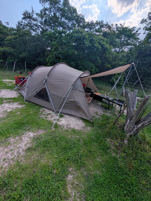 ココに来ちゃった。 ソロキャンプ 区画サイト ともっちさんのキャンプブログ CAMPiii（キャンピー） -キャンプ専用SNS キャンプのすべてがここに集まる-