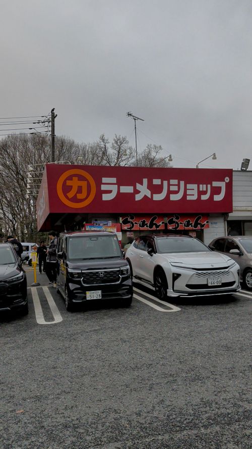 ハスラーが気になる(標高 約150m)(RVパーク(区画、電源付) 3000円)) RVパーク 七里川 ソロキャンプ グループキャンプ オートサイト 区画サイト IZUIZUさんのキャンプブログ CAMPiii（キャンピー） -キャンプ専用SNS キャンプのすべてがここに集まる-