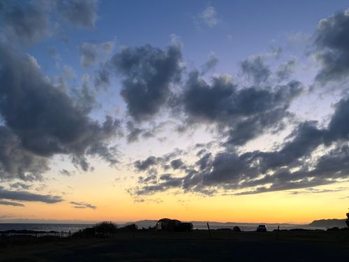 初の海キャン！江見吉浦！🌊 江見吉浦 海辺のキャンプ場 ソロキャンプ 区画サイト オートサイト ぺちゃさんのキャンプブログ CAMPiii（キャンピー） -キャンプ専用SNS キャンプのすべてがここに集まる-