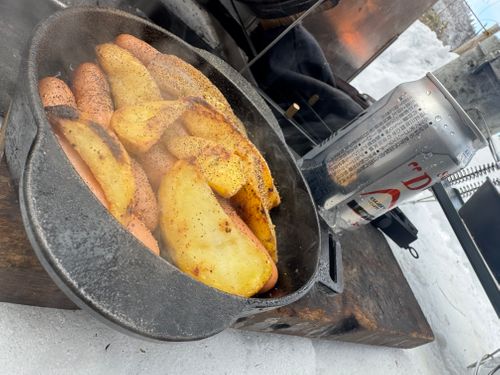 雪中キャンプ 飛騨荘川 一色の森キャンプ場 ソロキャンプ 区画サイト まっつんさんのキャンプブログ CAMPiii（キャンピー） -キャンプ専用SNS キャンプのすべてがここに集まる-