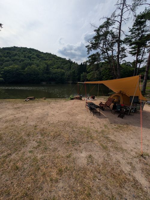 今回は山、熊おらんかったが！ キャンプ&コテージ フォレスタ広島 ソロキャンプ 区画サイト ともっちさんのキャンプブログ CAMPiii（キャンピー） -キャンプ専用SNS キャンプのすべてがここに集まる-