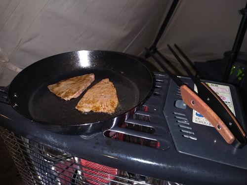 クラフトビールと温泉キャンプ🏕️ 萩阿武川温泉公園（キャンプ可） ソロキャンプ フリーサイト ＪＩＭＭＹさんのキャンプブログ CAMPiii（キャンピー） -キャンプ専用SNS キャンプのすべてがここに集まる-