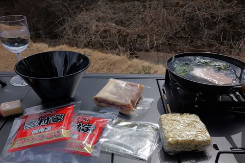 はまったきっかけ Retreat camp まほろば ソロキャンプ 区画サイト オートサイト 1ぱ0さんのキャンプブログ CAMPiii（キャンピー） -キャンプ専用SNS キャンプのすべてがここに集まる-