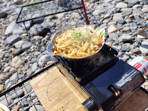 淡水浴(再) 美濃橋 河川敷 ソロキャンプ グループキャンプ フリーサイト たかぽんたさんのキャンプブログ CAMPiii（キャンピー） -キャンプ専用SNS キャンプのすべてがここに集まる-