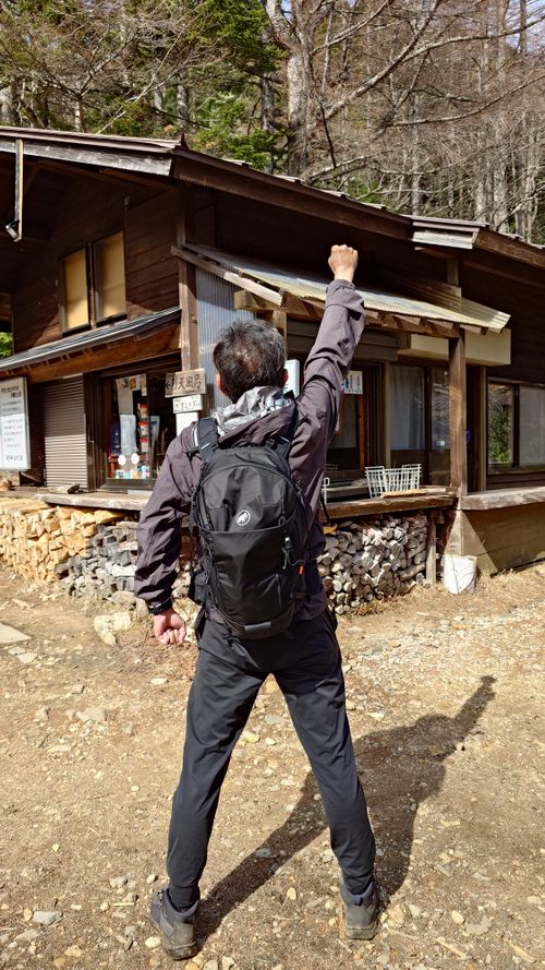 雲海を泳ぐクジラ山♪ 内山牧場 ソロキャンプ グループキャンプ フリーサイト まーささんのキャンプブログ CAMPiii（キャンピー） -キャンプ専用SNS キャンプのすべてがここに集まる-