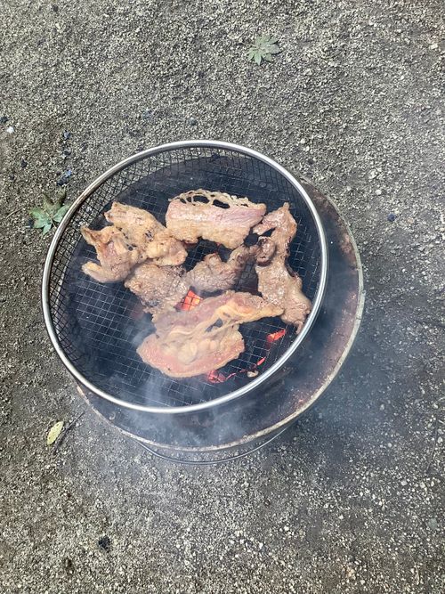 Vol.122 26/NO.12 お肉焼きに行く‼️ 山梨市 ソロキャンプ 区画サイト 🔥焚き火🔥さんのキャンプブログ CAMPiii（キャンピー） -キャンプ専用SNS キャンプのすべてがここに集まる-