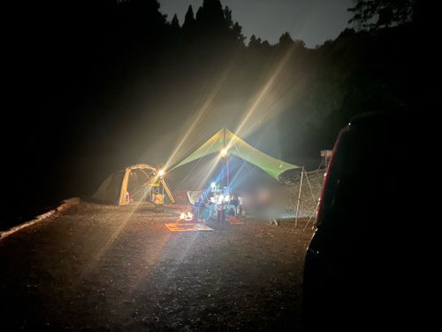 奇跡的に雨降らず 近ヶ坂キャンプ場 グループキャンプ 区画サイト KOBApapaさんのキャンプブログ CAMPiii（キャンピー） -キャンプ専用SNS キャンプのすべてがここに集まる-