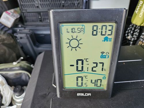 スパイシーカレーチキンレッグじゃないけど ともえ川Park ソロキャンプ 区画サイト オートサイト IZUIZUさんのキャンプブログ CAMPiii（キャンピー） -キャンプ専用SNS キャンプのすべてがここに集まる-