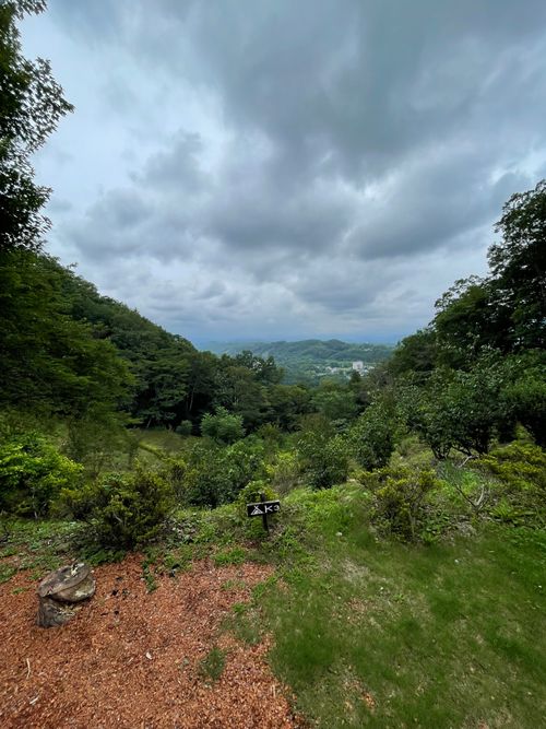 見晴らしが良いMahora稲穂山でのソロキャンプ！ リトリートフィールドMahora 稲穂山 P4 ソロキャンプ 区画サイト ma9さんのキャンプブログ CAMPiii（キャンピー） -キャンプ専用SNS キャンプのすべてがここに集まる-