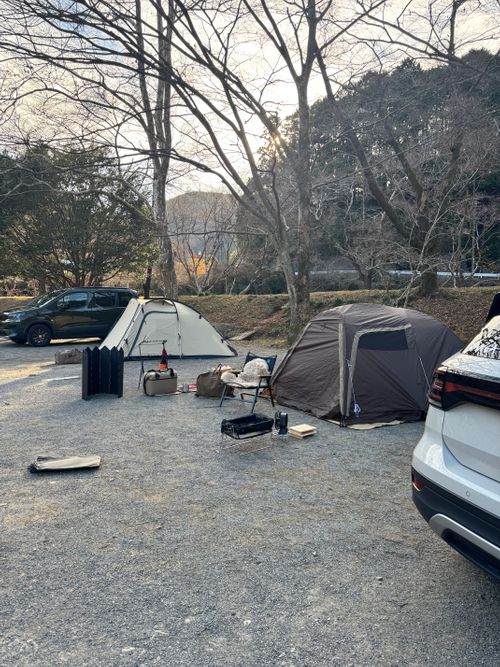 ピザ窯キャンプ ならここの里・居尻キャンプ場 グループキャンプ ソロキャンプ フリーサイト Aoさんのキャンプブログ CAMPiii（キャンピー） -キャンプ専用SNS キャンプのすべてがここに集まる-