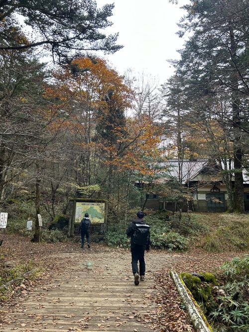 誘われて大菩薩嶺(自分は車中泊😆) 大菩薩嶺 ソロキャンプ グループキャンプ Genさんのキャンプブログ CAMPiii（キャンピー） -キャンプ専用SNS キャンプのすべてがここに集まる-