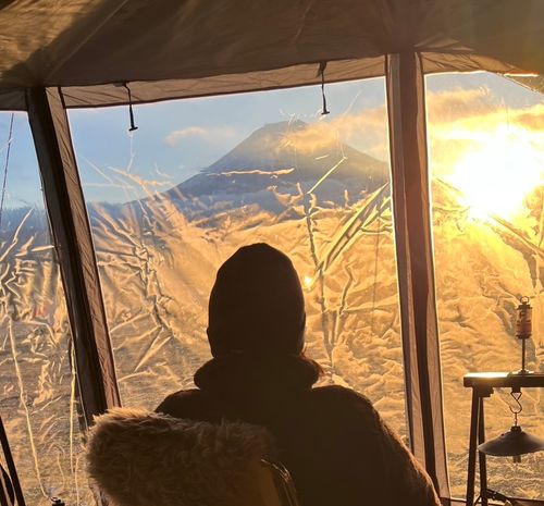 これがやりたかったよ！富士山とTPU🤩✨✨✨まさかの雪にびっくり5回目のふもとっぱら🗻 ふもとっぱらキャンプ場 ファミリーキャンプ フリーサイト Izumiさんのキャンプブログ CAMPiii（キャンピー） -キャンプ専用SNS キャンプのすべてがここに集まる-