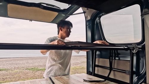 強風予報でキャンプ断念&hellip;でも最高だった海辺の車中飯 美浜町煙樹海岸キャンプ場 ソロキャンプ フリーサイト HOTさんのキャンプブログ CAMPiii（キャンピー） -キャンプ専用SNS キャンプのすべてがここに集まる-