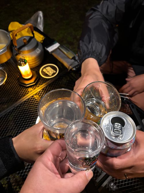 春休み、異動前キャンプ ゴリラフィールドとよのキャンプ場 GORILLA FIELD TOYONO グループキャンプ 区画サイト あやぴーさんのキャンプブログ CAMPiii（キャンピー） -キャンプ専用SNS キャンプのすべてがここに集まる-