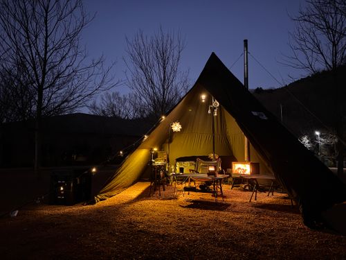 令和の暴走族 リトリートフィールドMahora稲穂山 ソロキャンプ 区画サイト スモーキーさんのキャンプブログ CAMPiii（キャンピー） -キャンプ専用SNS キャンプのすべてがここに集まる-