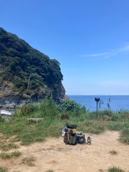 海で完ソロ⛺️はしゃぎすぎて、やらかした😭 ガンダーラ真鶴シーサイドキャンプ場 ソロキャンプ フリーサイト Genさんのキャンプブログ CAMPiii(キャンピー) -キャンプ専用SNS キャンプのすべてがここに集まる-