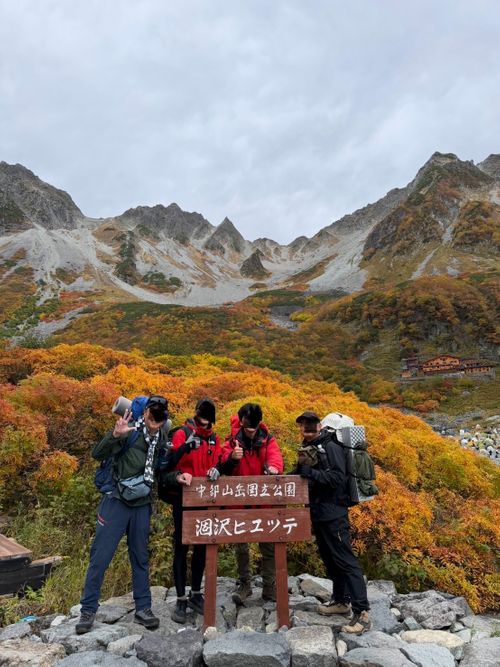 満身創痍の涸沢カール🥾⛺️ 涸沢カール ソロキャンプ グループキャンプ フリーサイト Genさんのキャンプブログ CAMPiii（キャンピー） -キャンプ専用SNS キャンプのすべてがここに集まる-