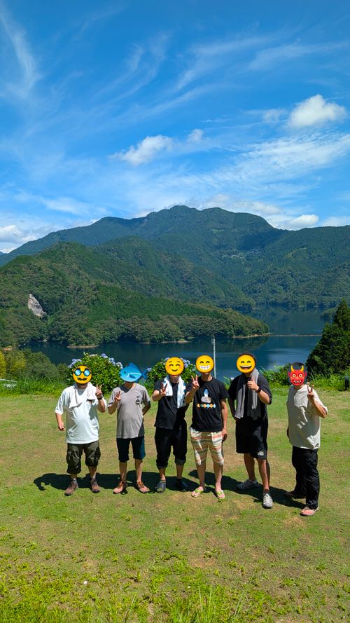 海を超え、ケルティの民となる⛺️〜四国遠征キャンプ1泊目〜 さめうらテントパーク ソロキャンプ グループキャンプ オートサイト ヒゲキャンさんのキャンプブログ CAMPiii（キャンピー） -キャンプ専用SNS キャンプのすべてがここに集まる-