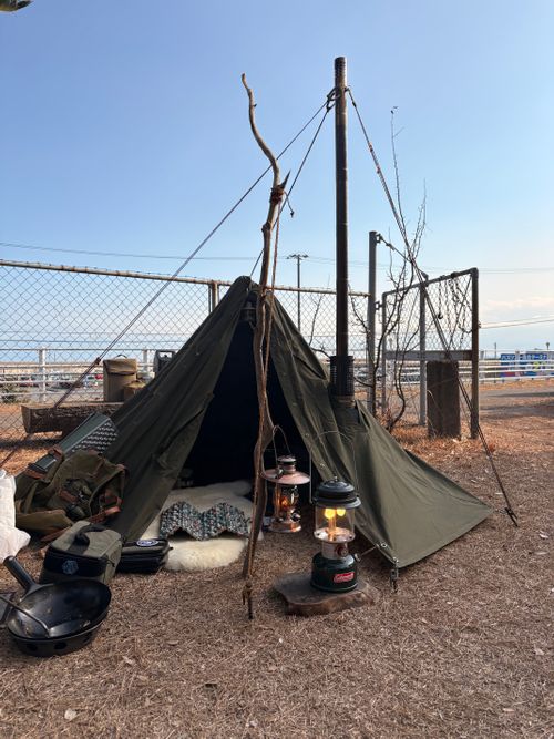 CAMPiii（キャンピー） camping roll♪さんのキャンプブログ ポツンと一軒家⛺️🪖 