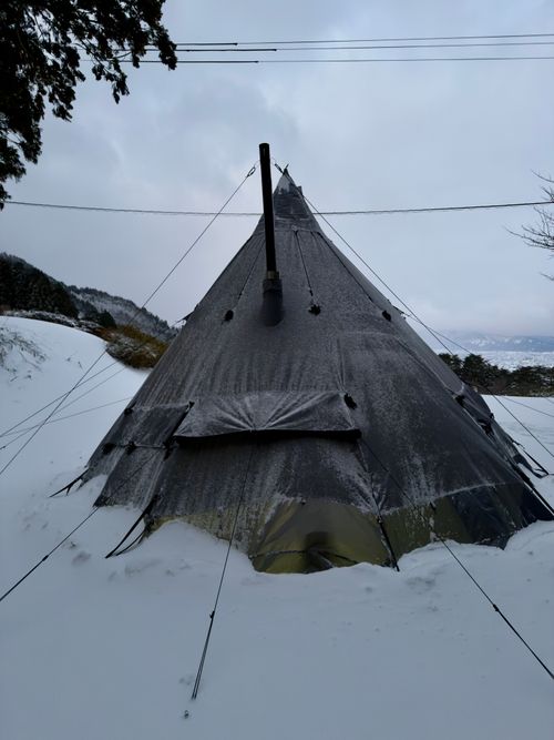 新年雪中デビュー⛄️❄️🌨🏔️@後編 閑乗寺公園 第2キャンプ場 ファミリーキャンプ 区画サイト オートサイト ぐうたら夫婦さんのキャンプブログ CAMPiii（キャンピー） -キャンプ専用SNS キャンプのすべてがここに集まる-