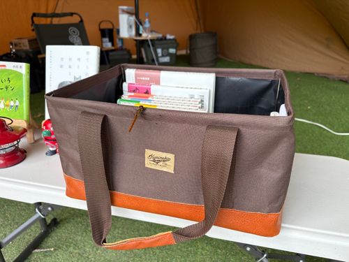 旅する古本屋〜猫のお告げは樹の下で〜 HOSOMINE BASE 細峯ベース ソロキャンプ 区画サイト ぱぱちょさんのキャンプブログ CAMPiii(キャンピー) -キャンプ専用SNS キャンプのすべてがここに集まる-