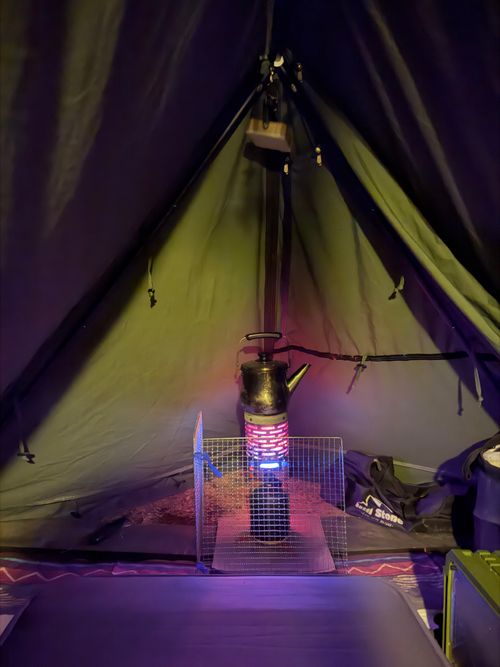 25納めは突然のお別れありの温泉キャン 湯河原温泉キャンプ場 ソロキャンプ 区画サイト Takadaさんのキャンプブログ CAMPiii（キャンピー） -キャンプ専用SNS キャンプのすべてがここに集まる-