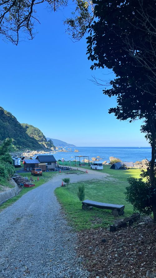 真夏のキャンプ　福井キャンプ2　〜2-Night Camping Trip〜 オーシャンズ | オートキャンプ場・RVパーク・ドッグラン ソロキャンプ 区画サイト b_c.a.m.p （KABUTO 改め）さんのキャンプブログ CAMPiii（キャンピー） -キャンプ専用SNS キャンプのすべてがここに集まる-