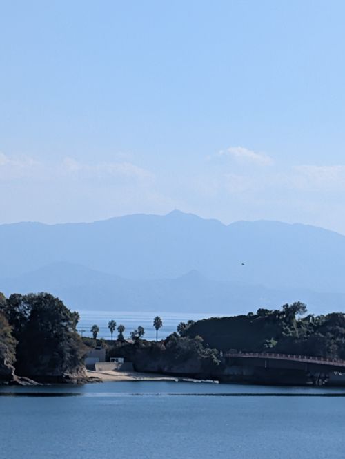 良い天気の上蒲刈島 かじかじテラスcampfield ソロキャンプ 区画サイト ともっちさんのキャンプブログ CAMPiii（キャンピー） -キャンプ専用SNS キャンプのすべてがここに集まる-