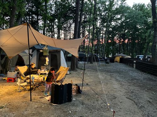 CAMPiii（キャンピー） ヨスケサンバジャロさんのキャンプブログ 新緑と遊び場が充実の日本のへそキャンプ場 日本のへそ キャンプ場