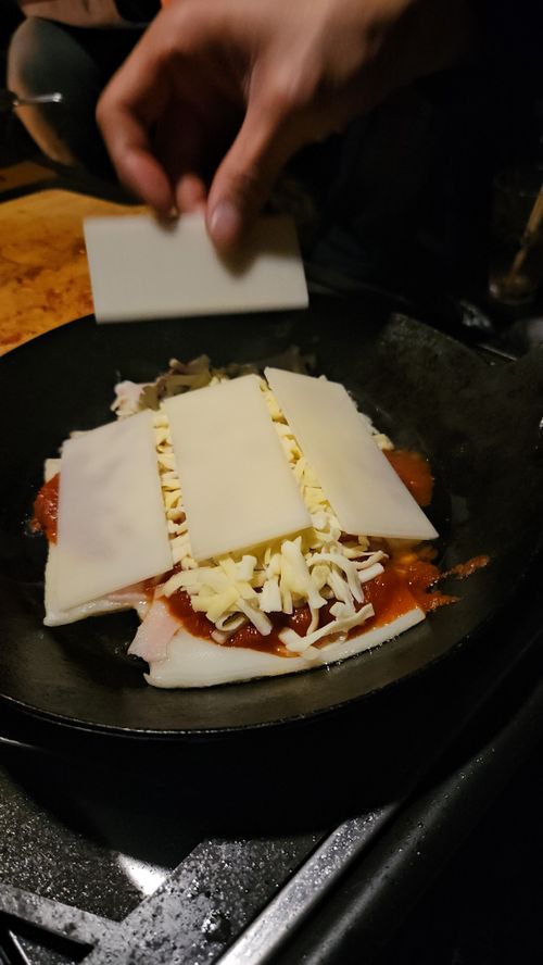 ブラックしゅーたん 富士高原トマトフィールド グループキャンプ フリーサイト オートサイト IZUIZUさんのキャンプブログ CAMPiii（キャンピー） -キャンプ専用SNS キャンプのすべてがここに集まる-