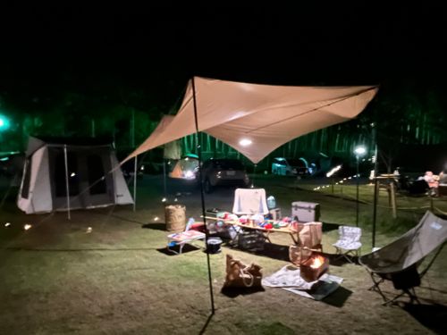 近くて快適なキャンプ場 ユニトピアささやま ファミリーキャンプ 区画サイト オートサイト ヨスケサンバジャロさんのキャンプブログ CAMPiii（キャンピー） -キャンプ専用SNS キャンプのすべてがここに集まる-