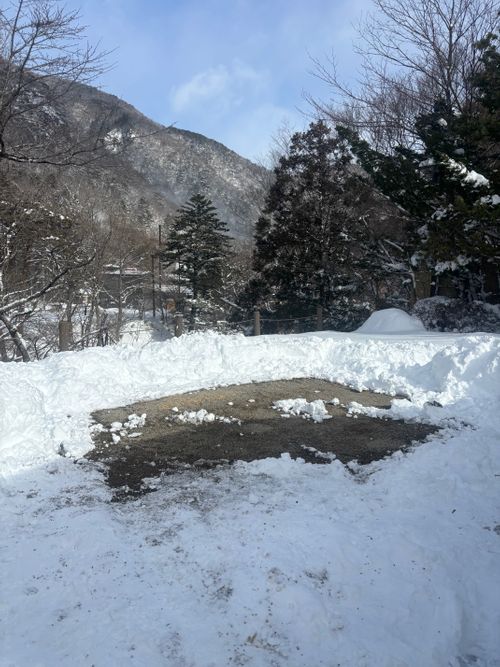 積雪｢ゼロcm」からの➡️➡️➡️➡️暴風のち災害級大雪キャンプ⛄️ 塩原グリーンビレッジ Oniyomeさんのキャンプブログ CAMPiii（キャンピー） -キャンプ専用SNS キャンプのすべてがここに集まる-