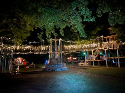 近くて快適なキャンプ場 ユニトピアささやま ファミリーキャンプ 区画サイト オートサイト ヨスケサンバジャロさんのキャンプブログ CAMPiii（キャンピー） -キャンプ専用SNS キャンプのすべてがここに集まる-