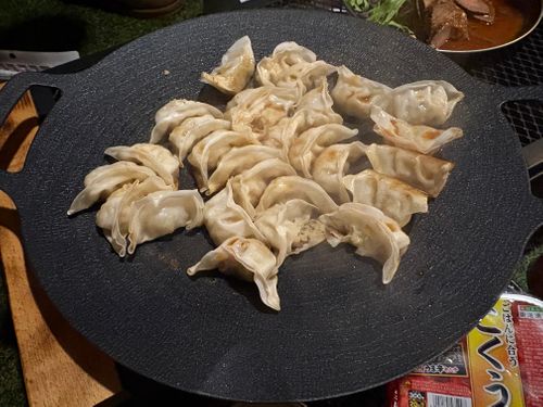 愛すべき同僚達とキャンプ🏕️初心者も安心 HOSOMINE BASE 細峯ベース グループキャンプ 区画サイト ぱぱちょさんのキャンプブログ CAMPiii（キャンピー） -キャンプ専用SNS キャンプのすべてがここに集まる-