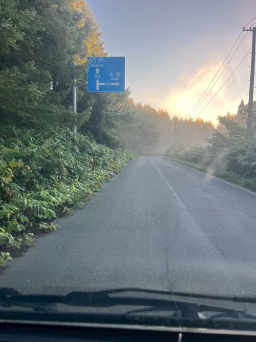 青森キャンピングカーの旅〜3日目 十和田湖生出キャンプ場 グループキャンプ 区画サイト hachi329さんのキャンプブログ CAMPiii（キャンピー） -キャンプ専用SNS キャンプのすべてがここに集まる-