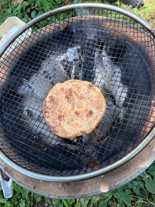 Vol.98 25/NO.17 お肉焼きに行く‼️ 坂戸市運動公園 ソロキャンプ フリーサイト 🔥焚き火🔥さんのキャンプブログ CAMPiii（キャンピー） -キャンプ専用SNS キャンプのすべてがここに集まる-