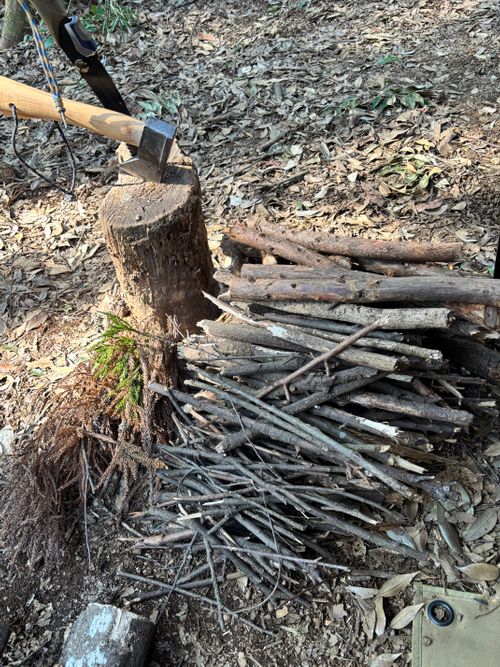 初めてのウィンドスクリーン。初めてのファイヤーセーフ 鹿嶋市 ソロキャンプ 区画サイト ASAPさんのキャンプブログ CAMPiii（キャンピー） -キャンプ専用SNS キャンプのすべてがここに集まる-