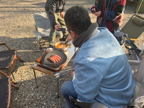 森のグルキャン CAMP&times;WOODS ファミリーキャンプ グループキャンプ 区画サイト オートサイト moreAiさんのキャンプブログ CAMPiii（キャンピー） -キャンプ専用SNS キャンプのすべてがここに集まる-